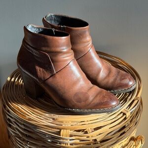 Paul Green Leather Boots